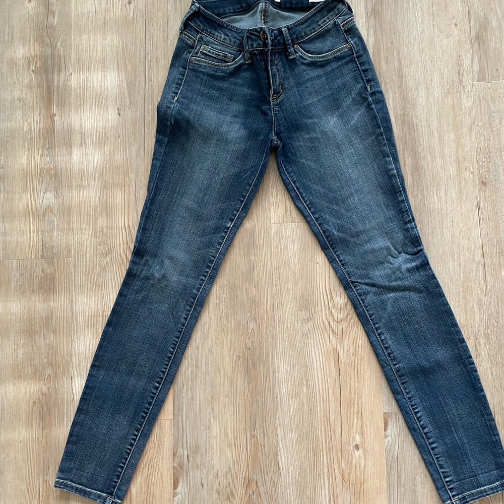 Jessica Simpson Kiss Me Super Skinny Jeans